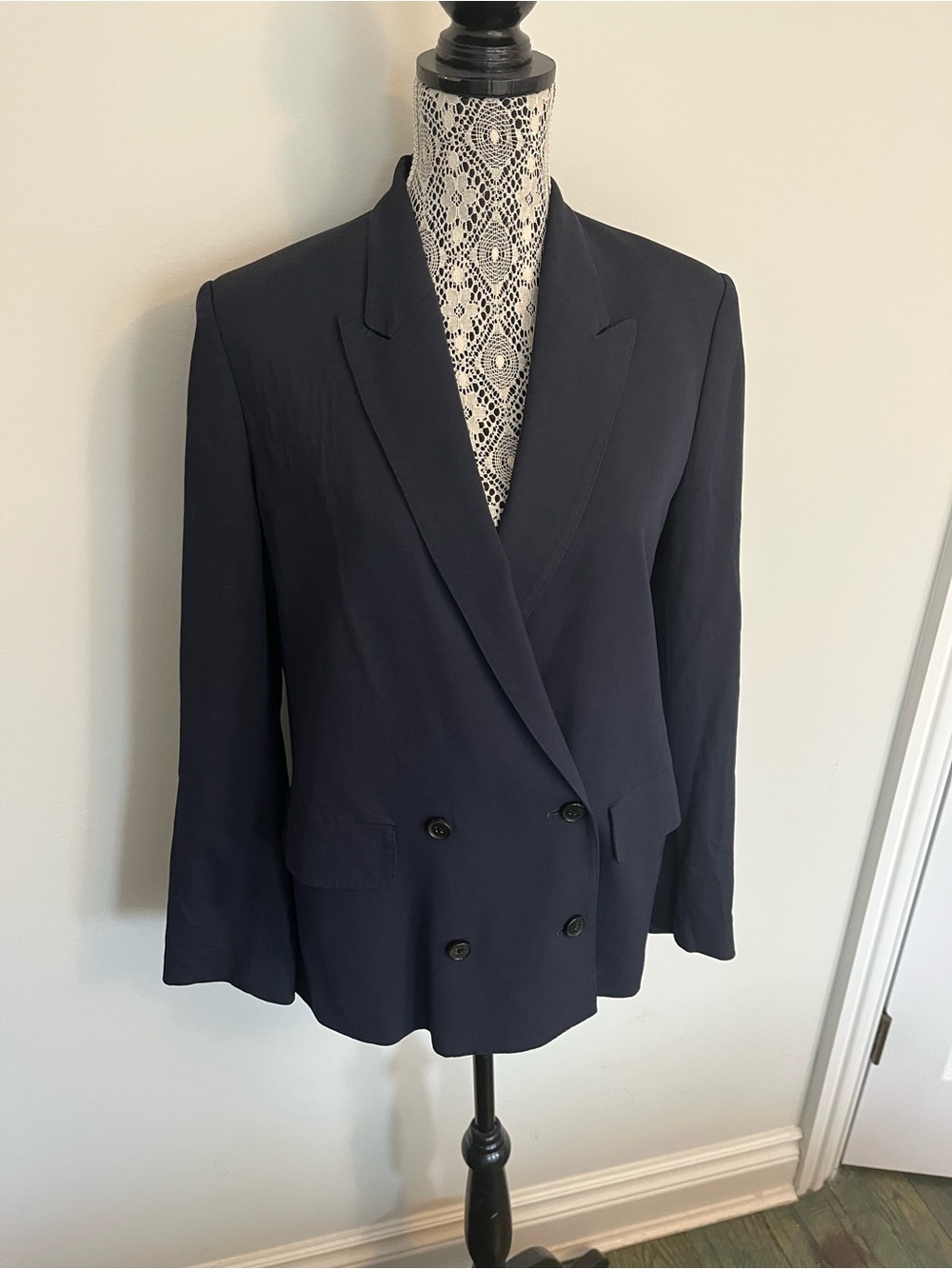Aritzia Double-Breasted Navy Blazer - Picture 3 of 7